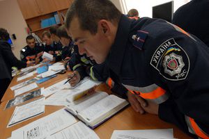 До настоящего времени занятия проводились два раза в неделю по полтора часа. Фото с сайта Харьковского горсовета.