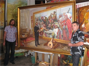 Недавно картина Панека и Голуба отправилась в Чугуев. Фото автора.