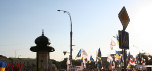 На площади Свободы вместо акции протеста в поддержку Тимошенко танцевали 