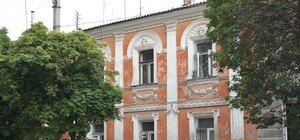 На Краснооктябрьской ела конфеты Надежда Крупская и бедствовала художница Зинаида Серебрякова