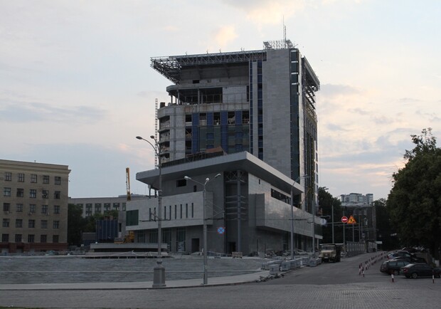 К Евро-2012 Харьков пополнится гостиницами. Фото автора.