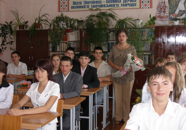 В этом классе когда-то учился и будущий губернатор Михаил Добкин. Фото "В городе".