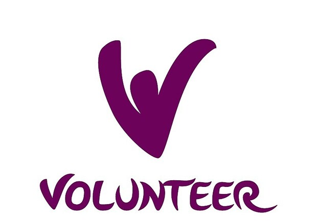 Стать волонтером могут все желающие старше 18 лет. Главный критерий отбора – свободное владение английским. Фото с официальной группы харьковских волонтеров ВКонтакте.