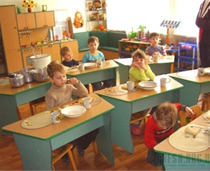 Фото kp.ua. С нового года цена детское питание поднимется. 