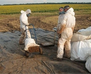 С Харьковщины до сих пор вывозят пестициды. Фото с официального сайта ХОГА.