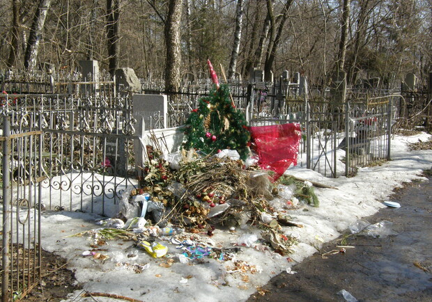 В Харькове появилось еще одно кладбище. Фото из архива "КП".