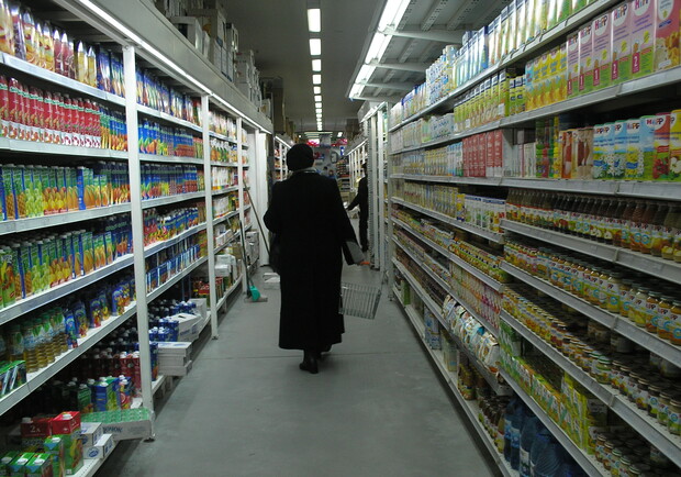 На Холодной Горе идет строительство супермаркета. Фото из архива "КП".