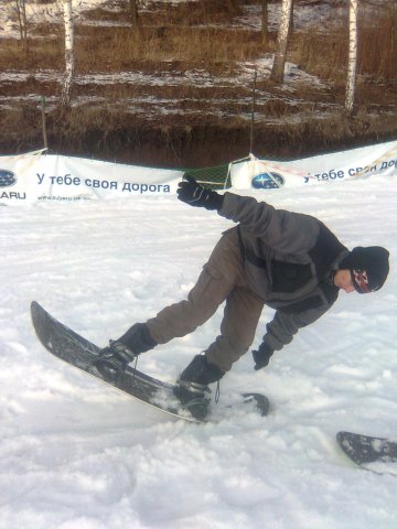 Фото Антона Макарова. Заняться зимним видом спорта можно. взяв, снаряжение напрокат. 