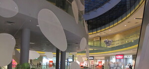 Как выглядеть стильно и соблазнительно, расскажут консультанты ТЦ Ave Plaza