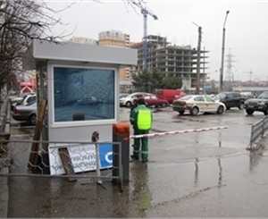 В планах предприятия – установить видеокамеры на всех парковках города. Фото Юрия Зиненко.