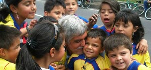 Легендарный экс-мэр Боготы дал мастер-класс Киеву: избавляться от машин,  пересесть на велосипеды и увеличить парковые зоны