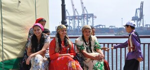 На Одесском морвокзале снимали кино с цыганами