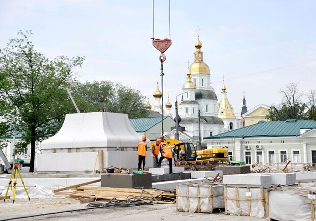 Памятник завершат уже через месяц. Фото с сайта Харьковского горсовета.