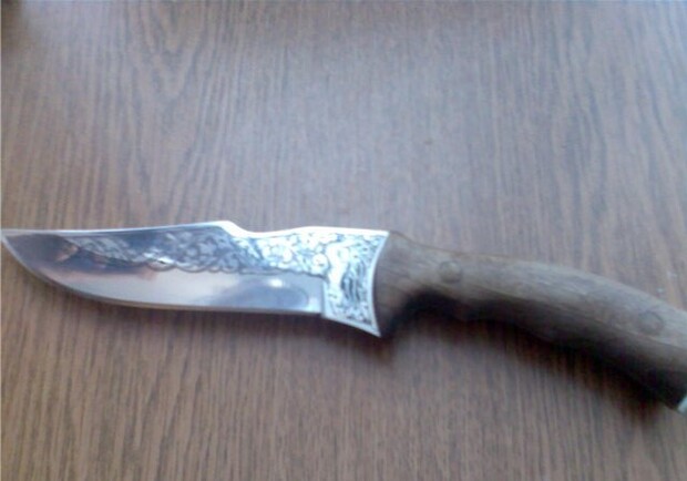 Нож направлен на исследование. Фото с сайта ГУ МВД Украины в Харьковской области.