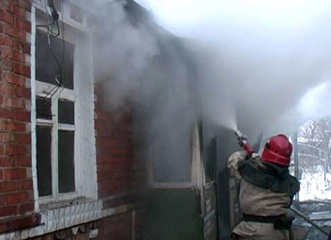 Причина возникновения пожара сейчас выясняется. Фото с сайта ГУ МЧС Украины в Харьковской области.