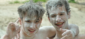 Мучные войны: на Трухановом 60 киевлян сошлись в смертельной битве