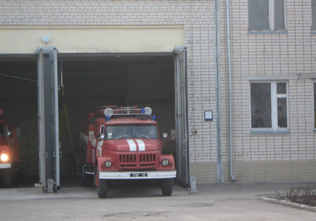 К месту происшествия было направлено сразу 2 пожарно-спасательных подразделения.  Фото из архива "КП".
