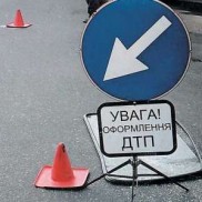 В Харькове на перекрестке столкнулись 5 легковушки. Фото: Фото: videoprobki.ua