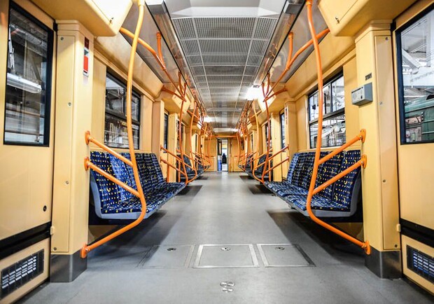 В вагоны не будут пускать пассажиров, там будут находиться представители сервисной группы. Фото с сайта Харьковского горсовета.