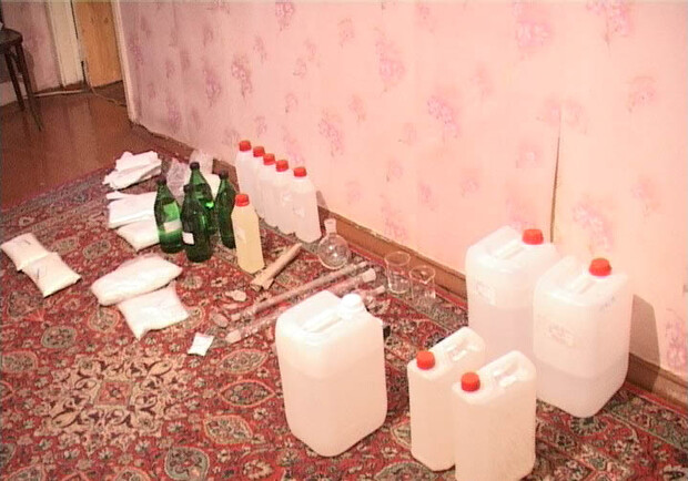 Наркотики изъяли правоохранители. Фото с сайта ГУМВД Украины в Харьковской области.