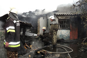 Пожар был ликвидироваан за час. Фото с сайта ГУ МЧС Украины в Харьковской области.