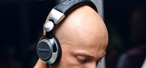 Влад Яма на отдыхе в Ялте рассказал о любви к пирожным