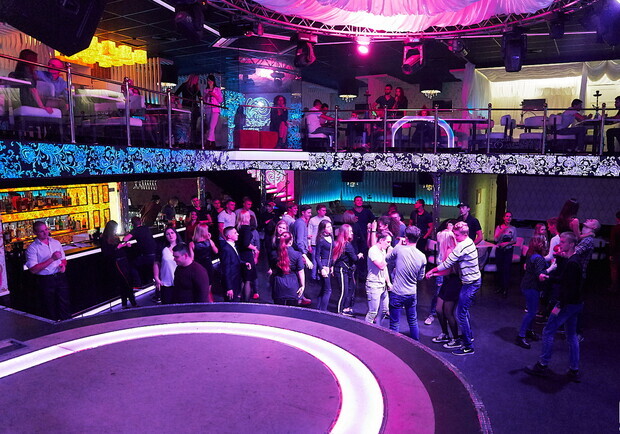 Resto Club & Karaoke "Museum" - фото