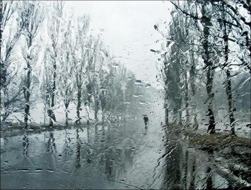 Завтра в городе будет дождливо. Фото: stihi.ru.