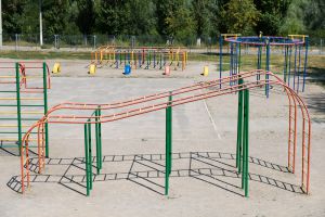 Ко Дню знаний в Харькове установят 19 гимнастических площадок. Фото с сайта Харьковского городского совета.