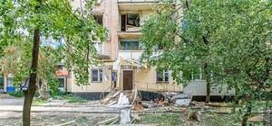 Жильцы со Слинько, 2б уже вывезли часть мебели 