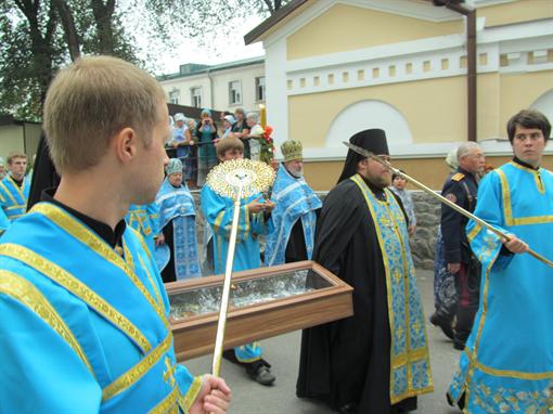 Одна из главных святынь православия впервые прибыла в Харьков.