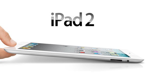 В горсовете закупили для депутатского корпуса 105 планшетов iPad 2 3G WiFi 16G. Фото: engadget.com.