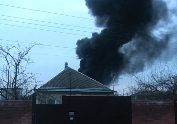 Балаклейский район: пожар уничтожил крышу жилого дома. Фото с сайта ГТУ МЧС Украины в Харьковской области.