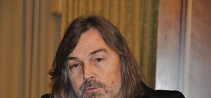 Скандальный Никас Сафронов назвал Януковича породистым, а Донецк чуть не перепутал с Женевой