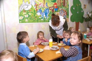 Теперь дети будут жить в детдоме. Фото с сайта Харьковского горсовета.