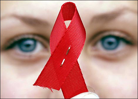 С начала года диагноз «ВИЧ» поставили почти 450 харьковчанам. Фото: novostiua.net.
