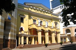 В театре имени Пушкина планируют оборудовать малую сцену. Фото с сайта Харьковского горсовета.