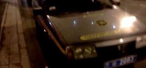 Как в центре Донецка милиционеры 