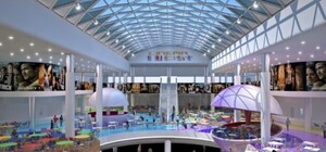 Торговый центр с самым большим аквариумом официально открылся