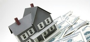 С этого месяца часть крымчан заставят платить налог на квартиры