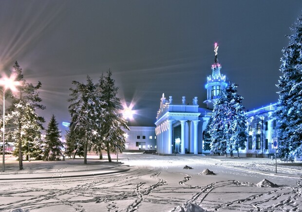 Зимой Харьков особенно красив. Фото Кирилла Неежмакова.