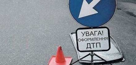На Харьковщине в результате лобового столкновения «Газели» и «Таврии» погибли два человека, еще двое травмированы.