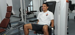 Тайсон уже вкалывает в качалке 