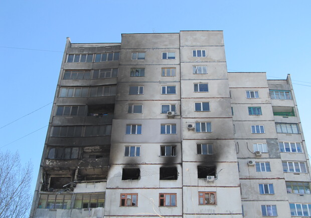 Жители наиболее пострадавших квартир в доме на Московском проспекте могут возвращаться домой. Фото: Алексей БИТНЕР.