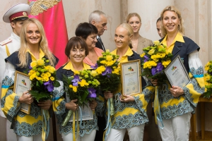 Среди общего числа медалей – 92 золотые, 99 серебряных и 82 бронзовые. Фото с сайта Харьковского горсовета.