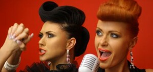 Накануне праздника в Запорожье выступили красотки из 