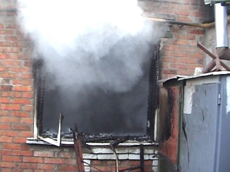 На Харьковщине горел частный дом. Фото: ГТУ МЧС Украины в Харьковской области.