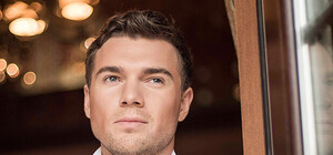 Мулатка из Луганска и учительница английского засветились на шоу 