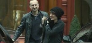 Земфира прибыла в Одессу: певица пряталась от камер и разъезжала на черном Mercedes