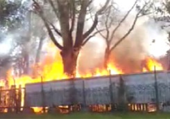 Пожар заметили очевидцы. Фото objectiv.tv